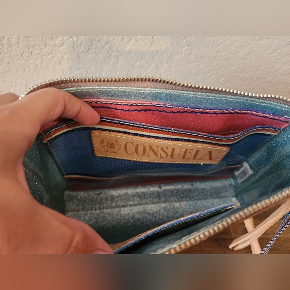 Consuela Sally Midtown Crossbody Purse And Sally Card Organizer Embossed Leather - Picture 3 of 13